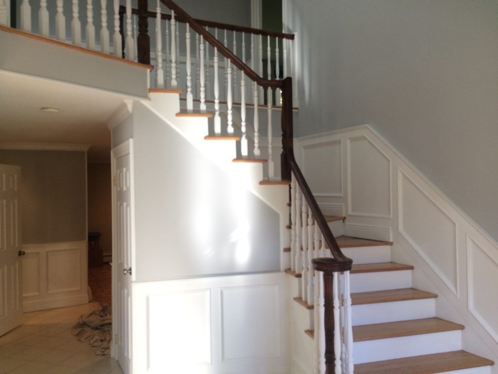 wainscot on a stairway